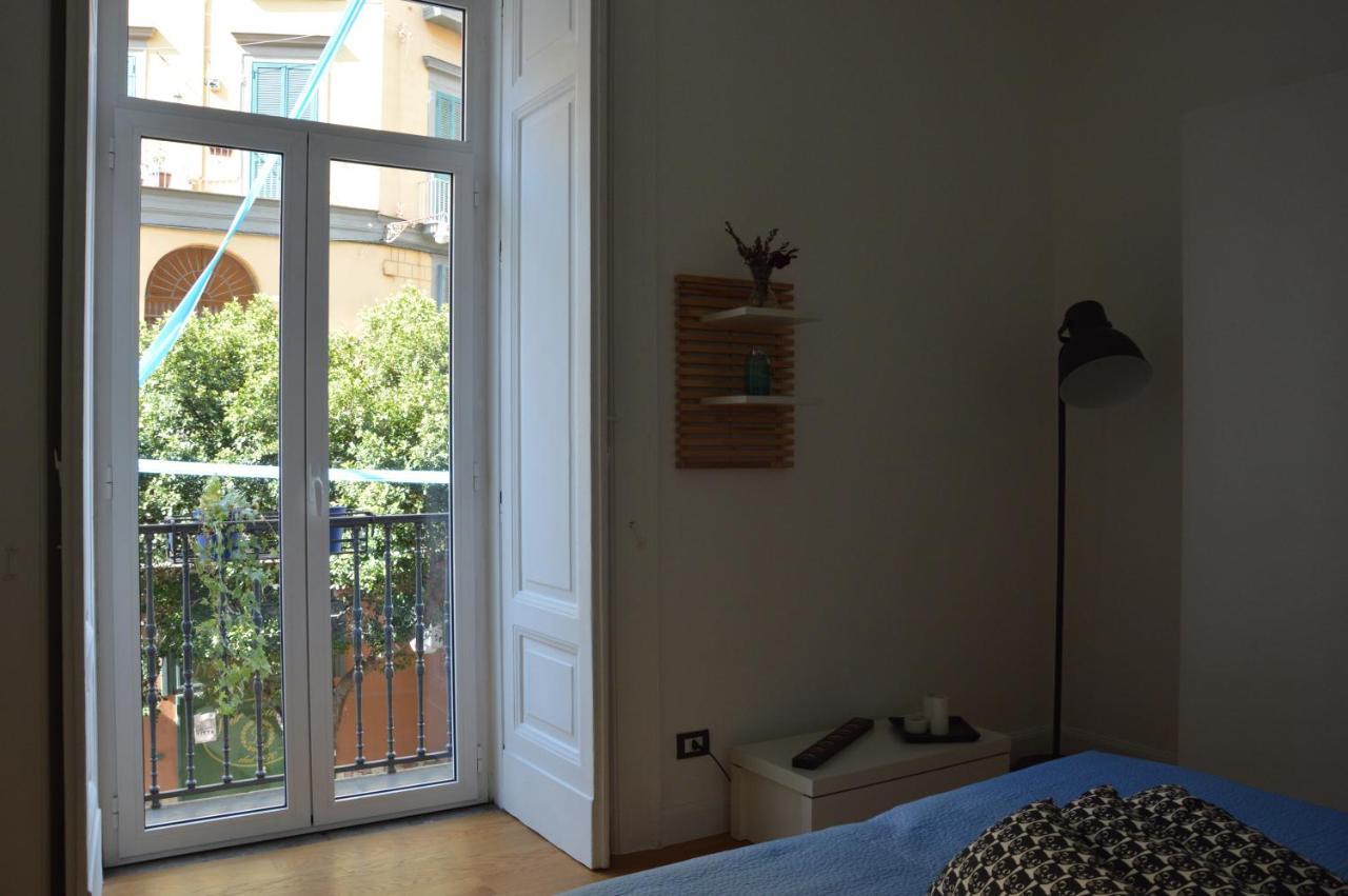Casa Flora Al Corso Apartment Napoli Exterior foto